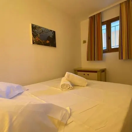 公寓 C036 Agreable Au Sein D'une Belle De 戛纳