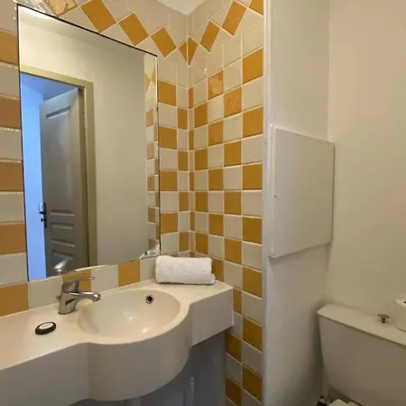 C036 Agreable Au Sein D'une Belle De Apartment *